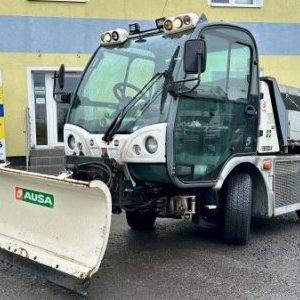 foto sypač + zameták AUSA 4x4