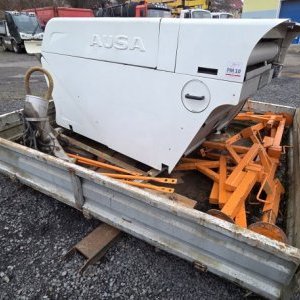 foto sypač + zameták AUSA 4x4